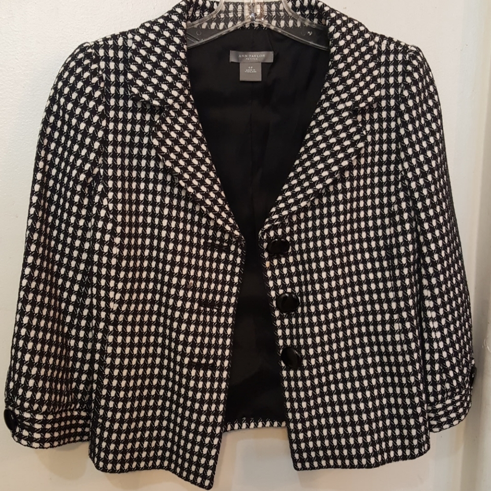 Ann Taylor houndstooth peplum blazer - Picture 1 of 4